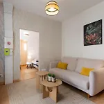 Le Balcon Fleuri - 9 Min Sanctuaires - Renove & Equipe - Calme Sur Cour - 4 Couchages Apartmán