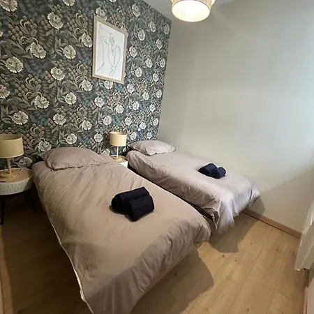 Appartamento Le Balcon Fleuri - 9 Min Sanctuaires - Rénové&équipé - Calme Sur Cour - 4 Couchages *