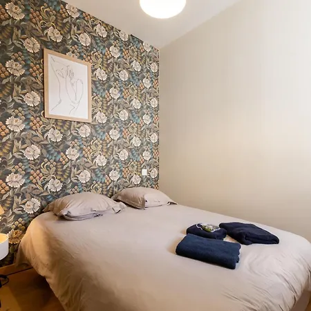 Le Balcon Fleuri - 9 Min Sanctuaires - Renove & Equipe - Calme Sur Cour - 4 Couchages