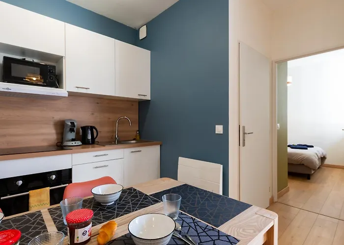 Le Balcon Fleuri - 9 Min Sanctuaires - Renove & Equipe - Calme Sur Cour - 4 Couchages *