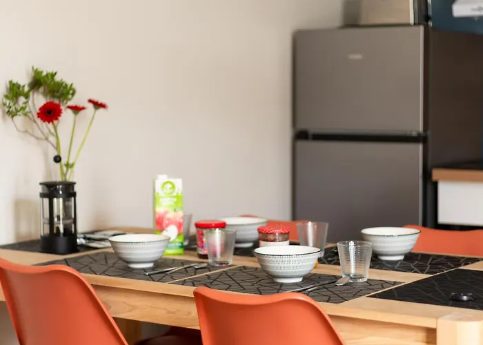 Le Balcon Fleuri - 9 Min Sanctuaires - Renove & Equipe - Calme Sur Cour - 4 Couchages *