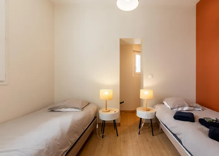 Le Balcon Fleuri - 9 Min Sanctuaires - Renove & Equipe - Calme Sur Cour - 4 Couchages Apartament