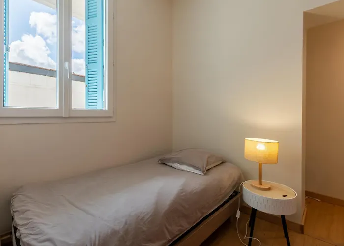 Le Balcon Fleuri - 9 Min Sanctuaires - Renove & Equipe - Calme Sur Cour - 4 Couchages Apartament *